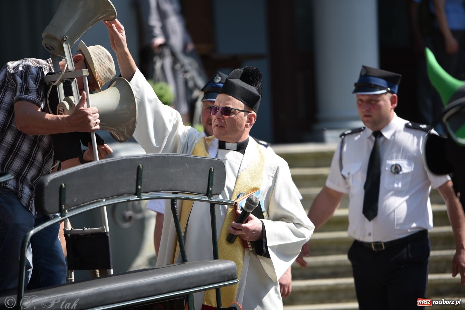 Zdjęcie w galerii na portalu naszraciborz.pl: Na pamiątkę wielkiego gradobicia. 147. procesja w Pogrzebieniu [FOTO i WIDEO] wiadomości z regionu