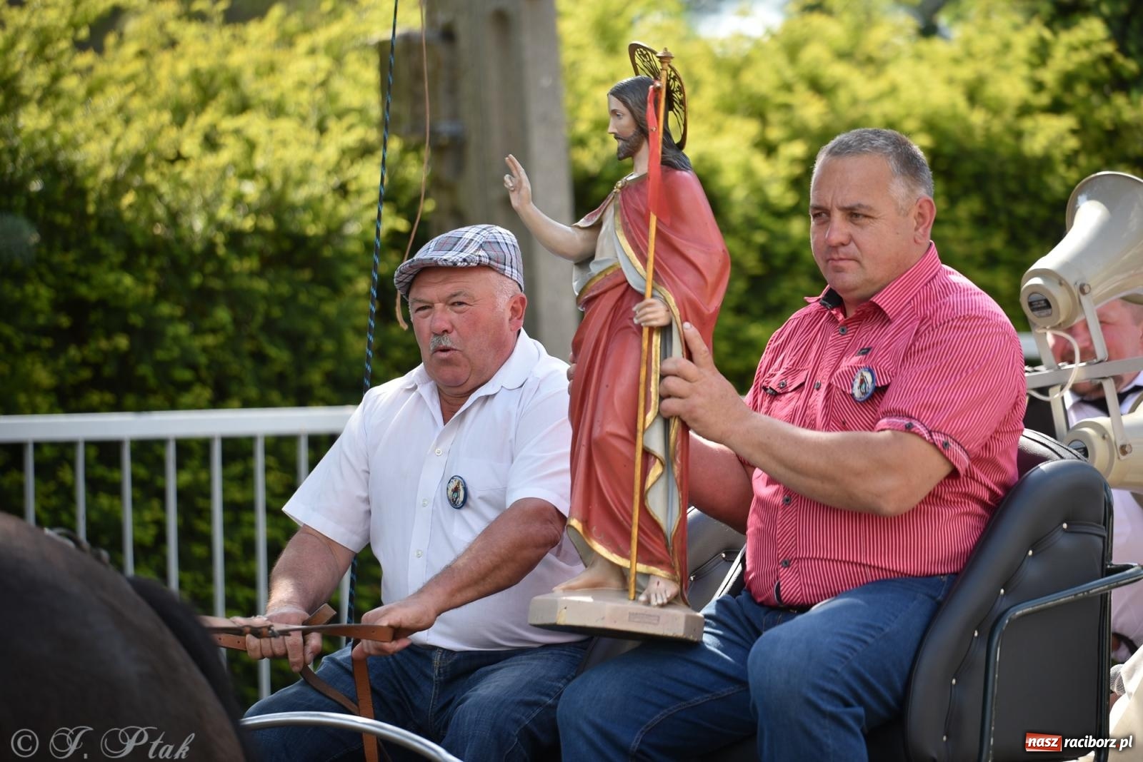 Zdjęcie w galerii na portalu naszraciborz.pl: Na pamiątkę wielkiego gradobicia. 147. procesja w Pogrzebieniu [FOTO i WIDEO] wiadomości z regionu