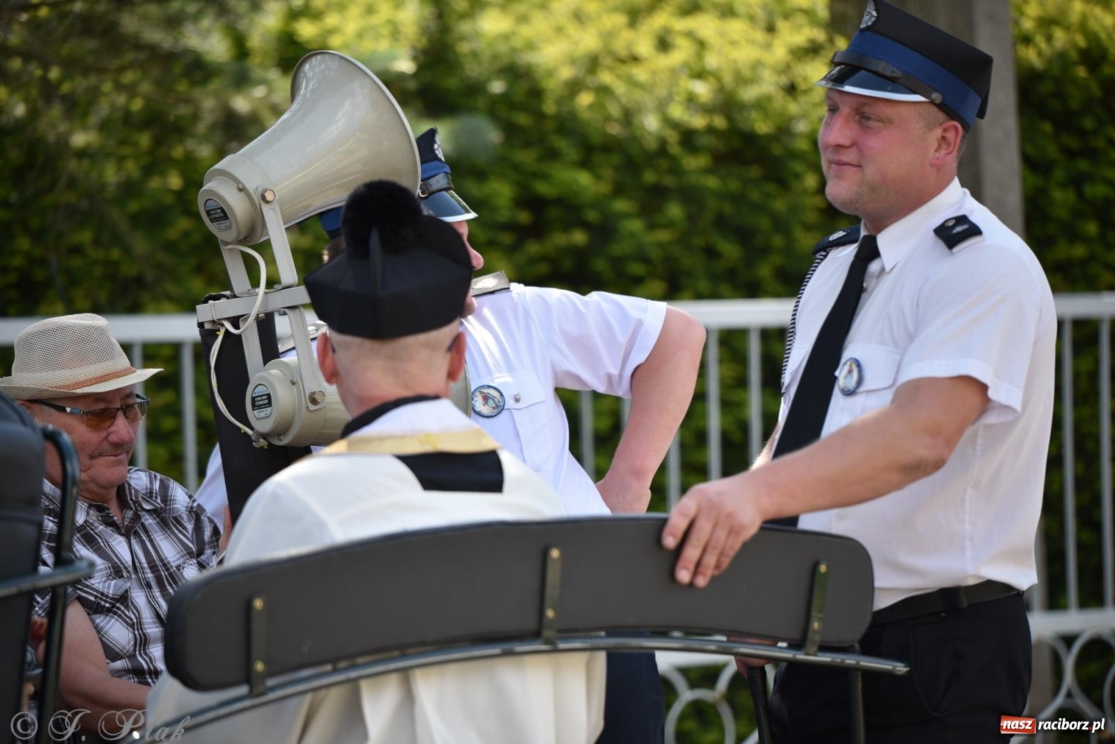 Zdjęcie w galerii na portalu naszraciborz.pl: Na pamiątkę wielkiego gradobicia. 147. procesja w Pogrzebieniu [FOTO i WIDEO] wiadomości z regionu