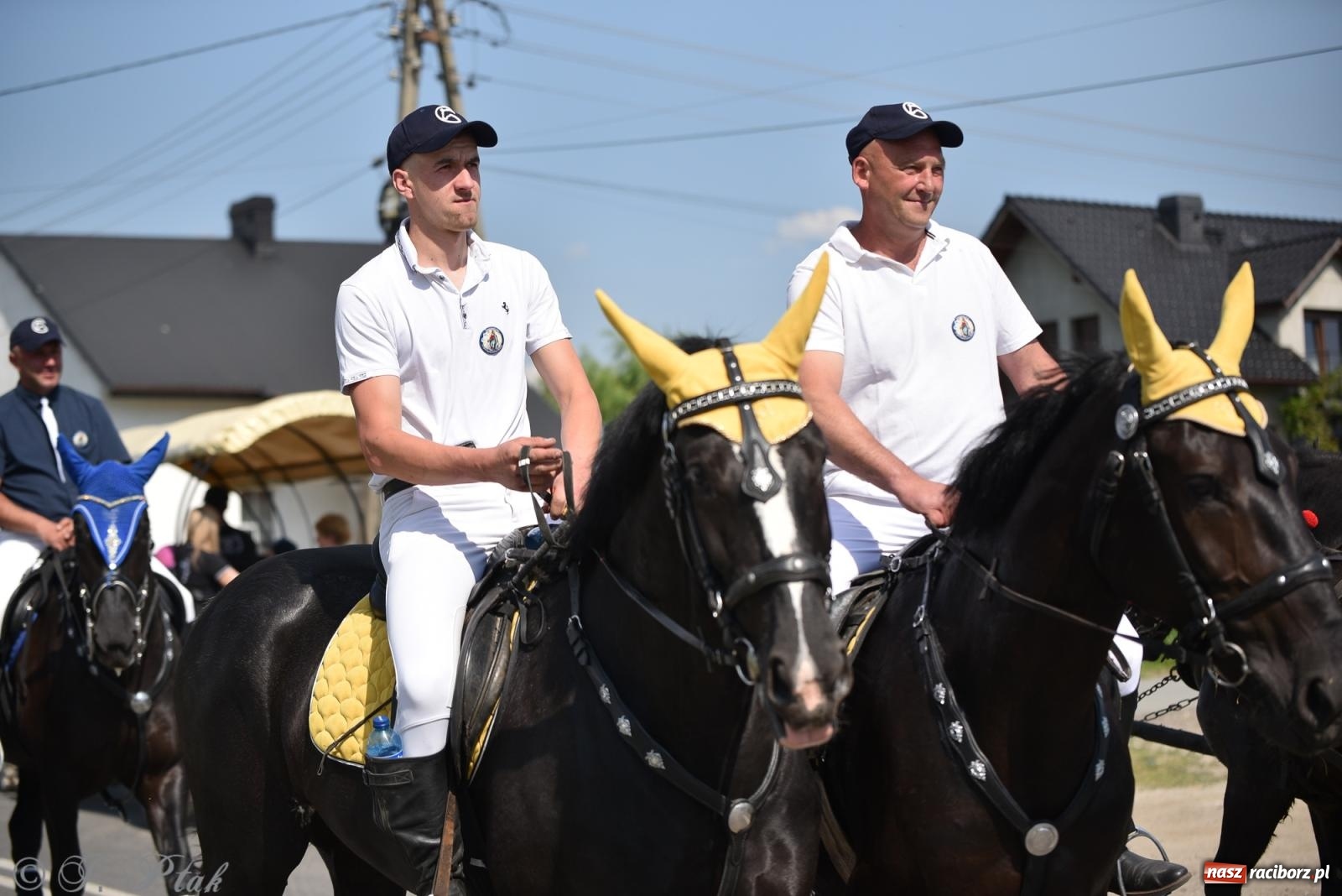 Zdjęcie w galerii na portalu naszraciborz.pl: Na pamiątkę wielkiego gradobicia. 147. procesja w Pogrzebieniu [FOTO i WIDEO] wiadomości z regionu