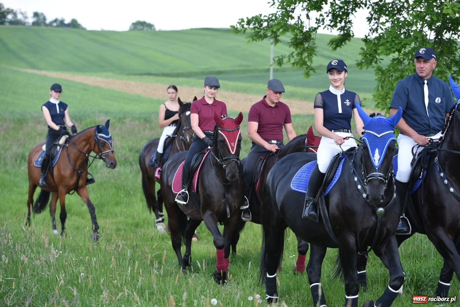 Zdjęcie w galerii na portalu naszraciborz.pl: Na pamiątkę wielkiego gradobicia. 147. procesja w Pogrzebieniu [FOTO i WIDEO] wiadomości z regionu