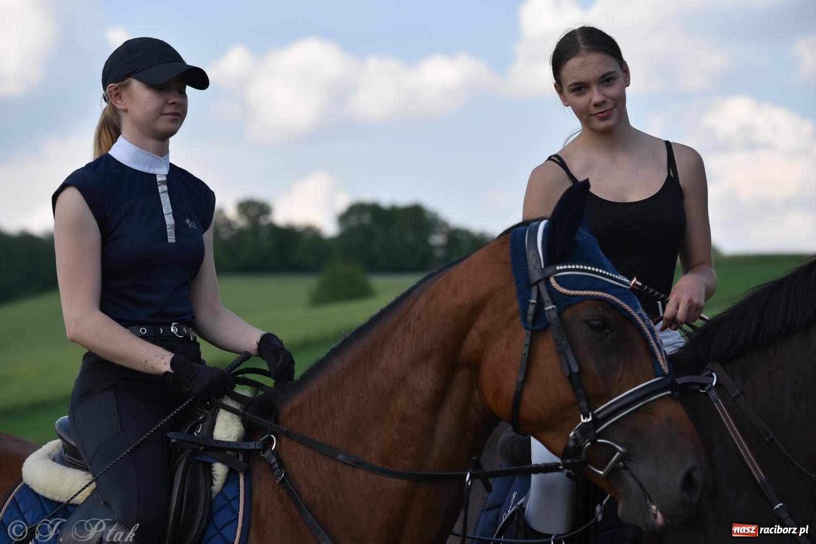 Zdjęcie w galerii na portalu naszraciborz.pl: Na pamiątkę wielkiego gradobicia. 147. procesja w Pogrzebieniu [FOTO i WIDEO] wiadomości z regionu