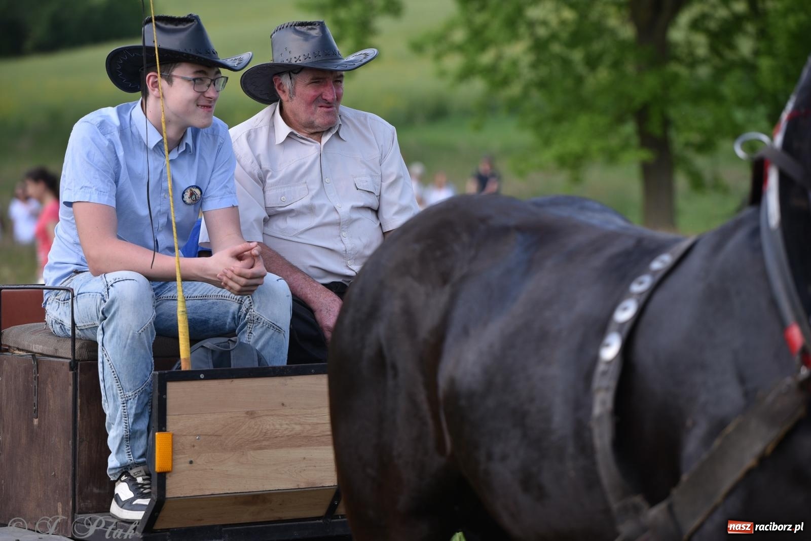 Zdjęcie w galerii na portalu naszraciborz.pl: Na pamiątkę wielkiego gradobicia. 147. procesja w Pogrzebieniu [FOTO i WIDEO] wiadomości z regionu