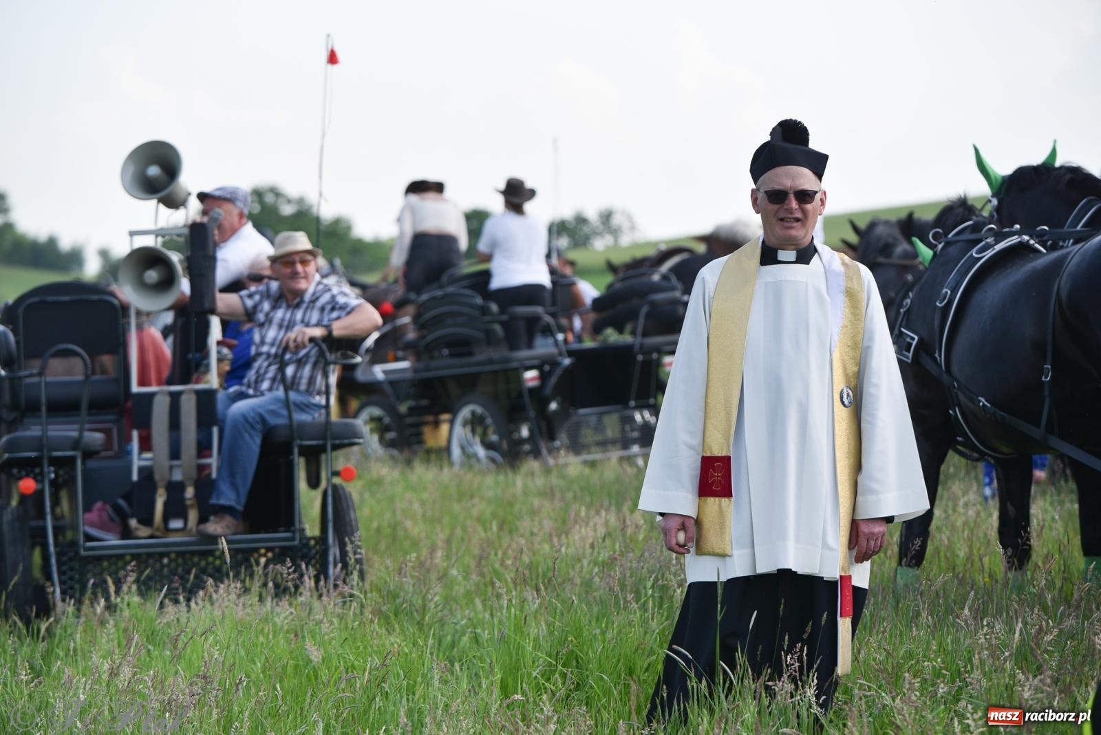 Zdjęcie w galerii na portalu naszraciborz.pl: Na pamiątkę wielkiego gradobicia. 147. procesja w Pogrzebieniu [FOTO i WIDEO] wiadomości z regionu