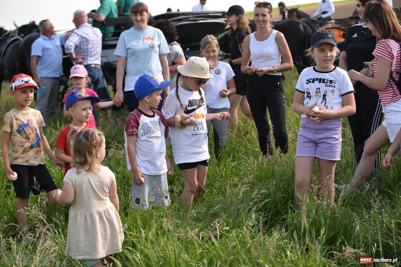 Zdjęcie w galerii na portalu naszraciborz.pl: Na pamiątkę wielkiego gradobicia. 147. procesja w Pogrzebieniu [FOTO i WIDEO] wiadomości z regionu