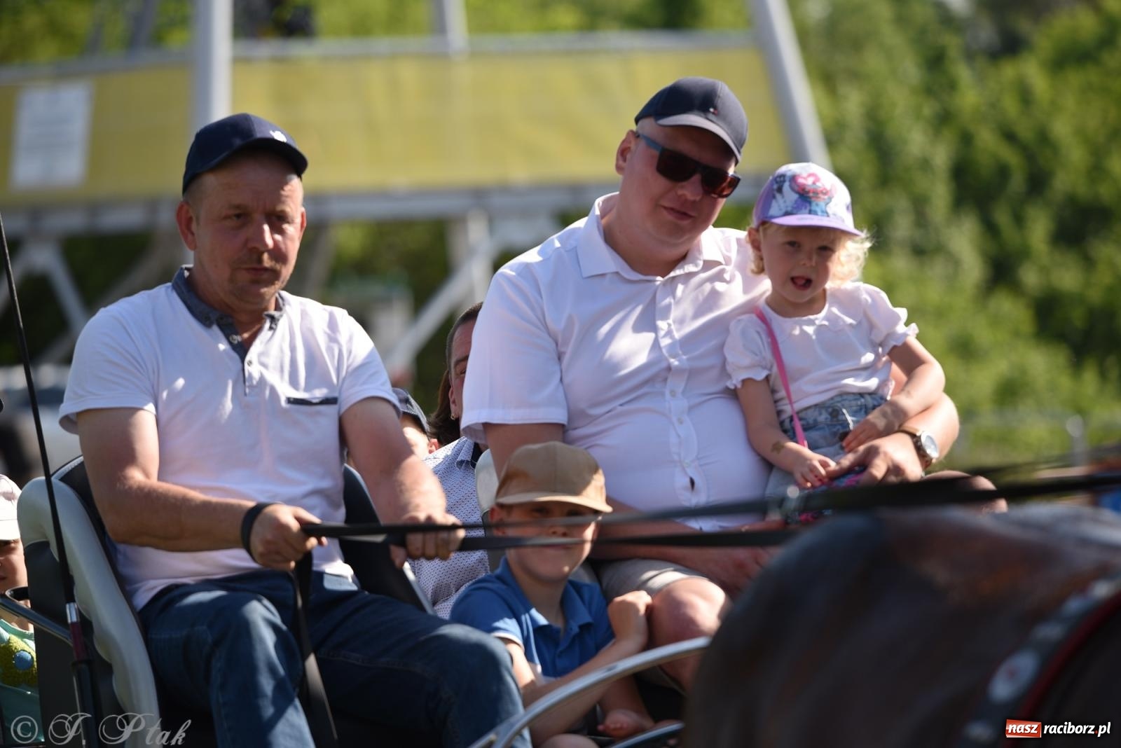 Zdjęcie w galerii na portalu naszraciborz.pl: Na pamiątkę wielkiego gradobicia. 147. procesja w Pogrzebieniu [FOTO i WIDEO] wiadomości z regionu