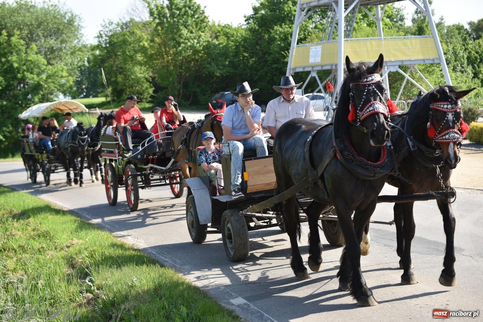 Zdjęcie w galerii na portalu naszraciborz.pl: Na pamiątkę wielkiego gradobicia. 147. procesja w Pogrzebieniu [FOTO i WIDEO] wiadomości z regionu