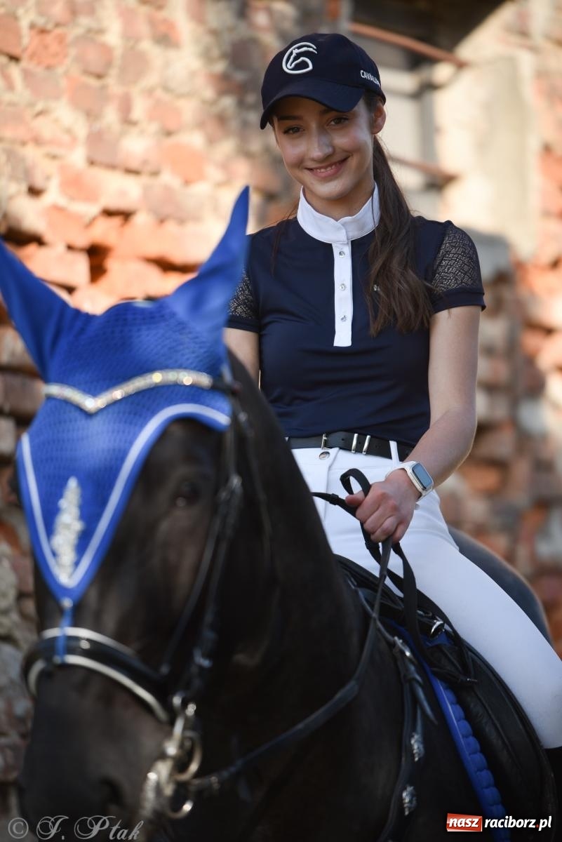 Zdjęcie w galerii na portalu naszraciborz.pl: Na pamiątkę wielkiego gradobicia. 147. procesja w Pogrzebieniu [FOTO i WIDEO] wiadomości z regionu