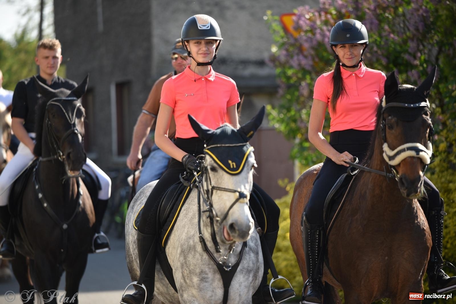 Zdjęcie w galerii na portalu naszraciborz.pl: Na pamiątkę wielkiego gradobicia. 147. procesja w Pogrzebieniu [FOTO i WIDEO] wiadomości z regionu