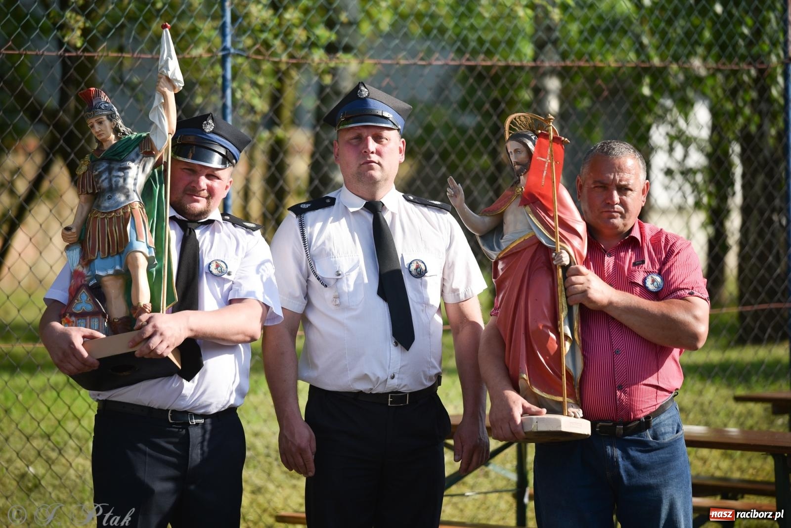 Zdjęcie w galerii na portalu naszraciborz.pl: Na pamiątkę wielkiego gradobicia. 147. procesja w Pogrzebieniu [FOTO i WIDEO] wiadomości z regionu