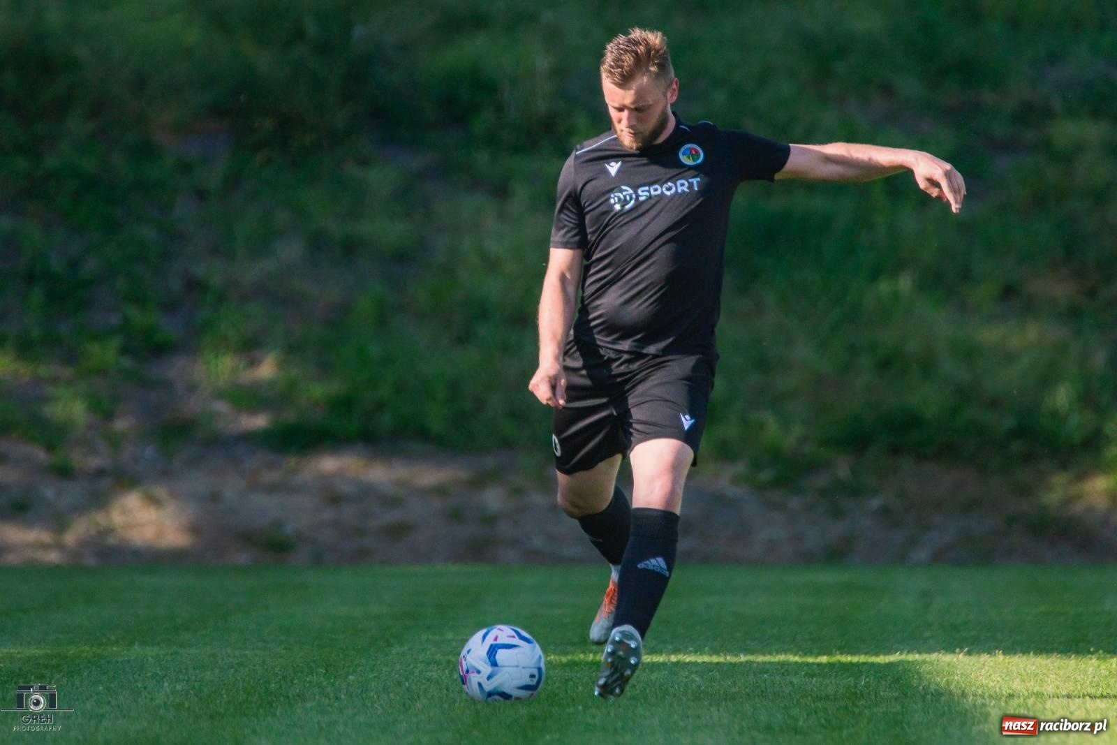 Zdjęcie w galerii na portalu naszraciborz.pl: Unia wróciła na Srebrną. Derbowa potyczka trzymała w napięciu [FOTO] wiadomości z regionu