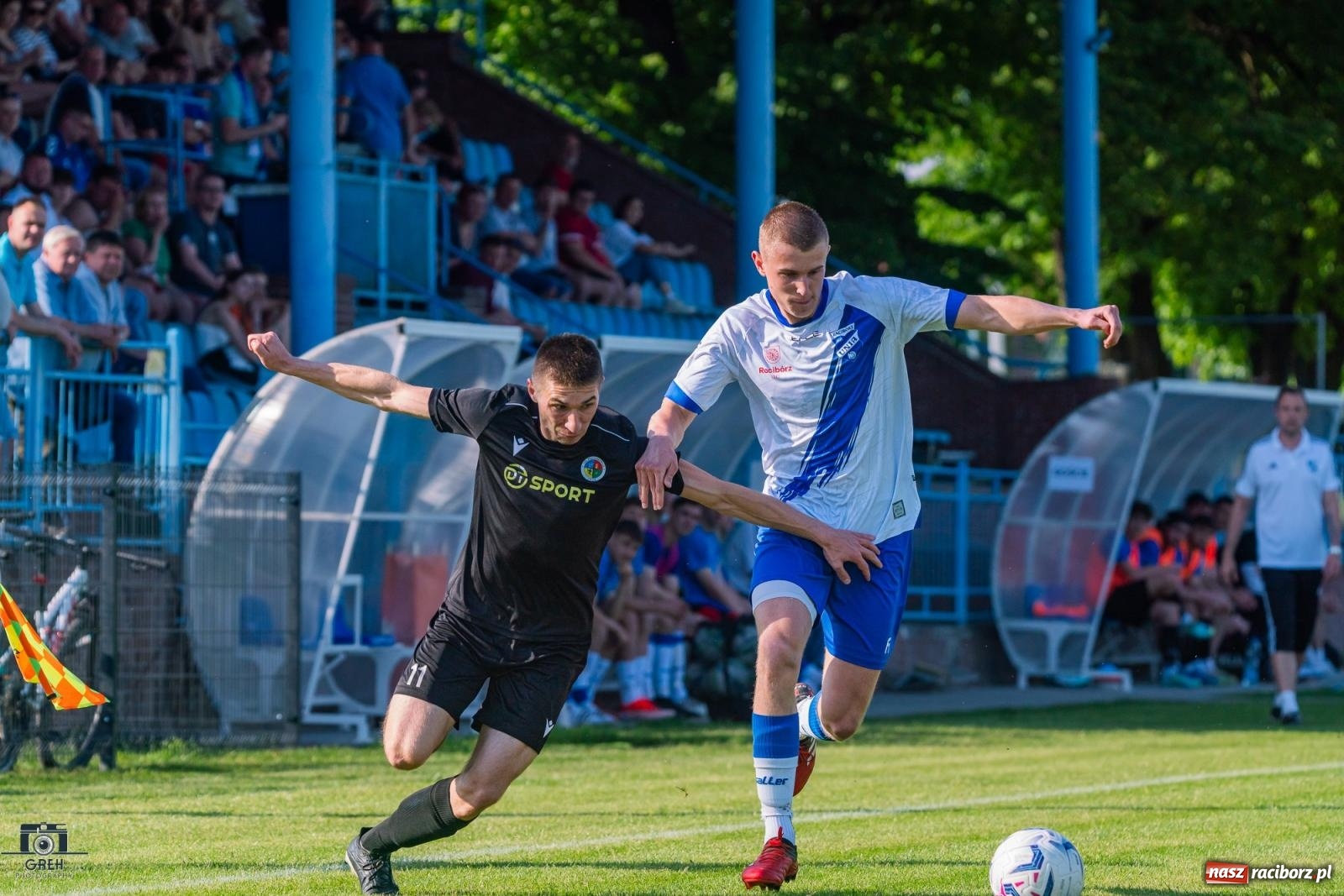 Zdjęcie w galerii na portalu naszraciborz.pl: Unia wróciła na Srebrną. Derbowa potyczka trzymała w napięciu [FOTO] wiadomości z regionu
