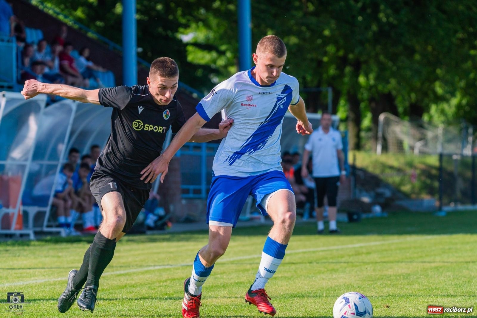 Zdjęcie w galerii na portalu naszraciborz.pl: Unia wróciła na Srebrną. Derbowa potyczka trzymała w napięciu [FOTO] wiadomości z regionu