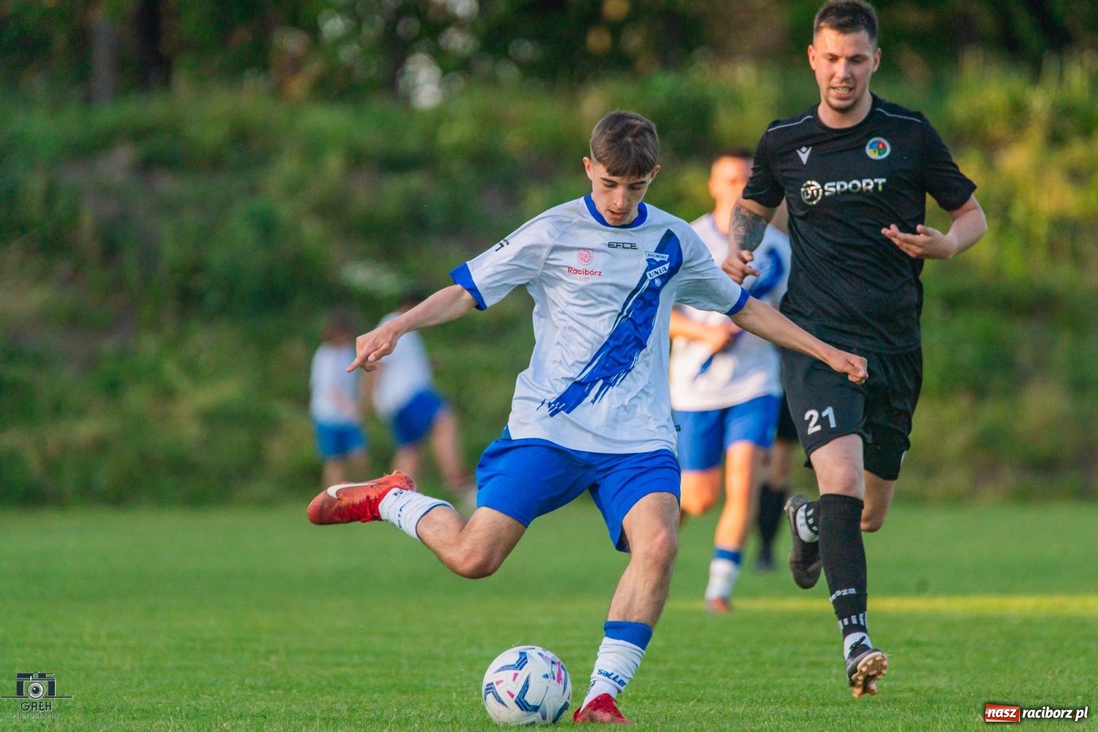 Zdjęcie w galerii na portalu naszraciborz.pl: Unia wróciła na Srebrną. Derbowa potyczka trzymała w napięciu [FOTO] wiadomości z regionu