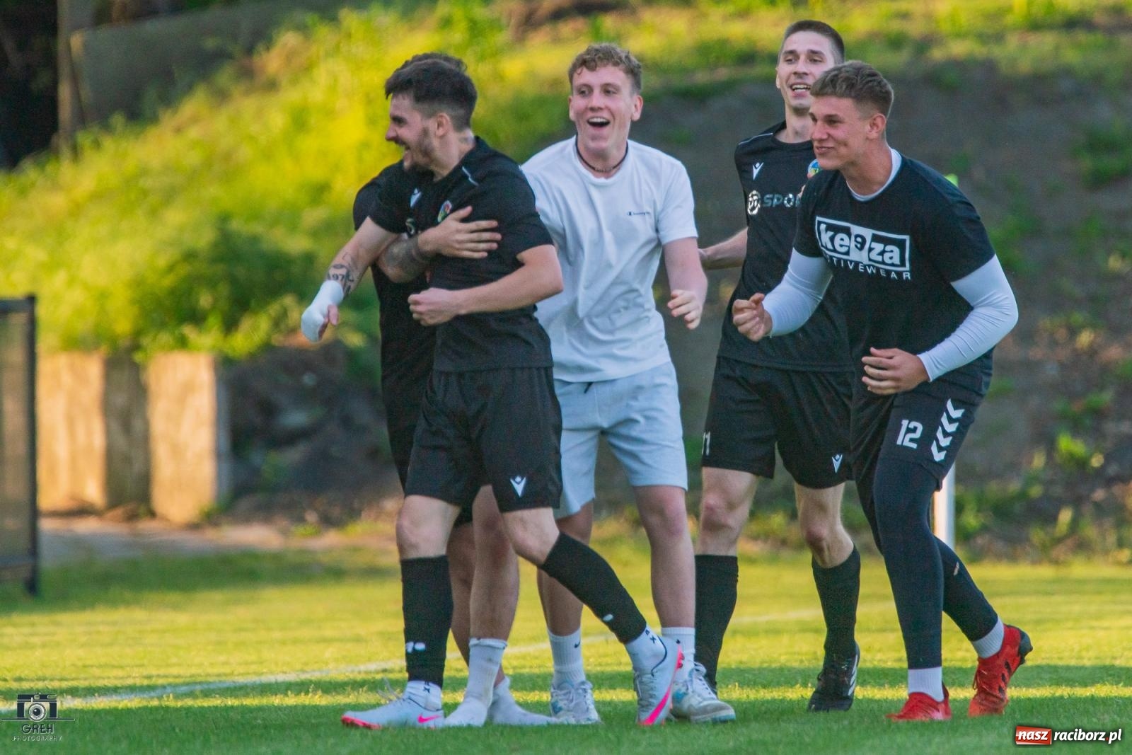 Zdjęcie w galerii na portalu naszraciborz.pl: Unia wróciła na Srebrną. Derbowa potyczka trzymała w napięciu [FOTO] wiadomości z regionu