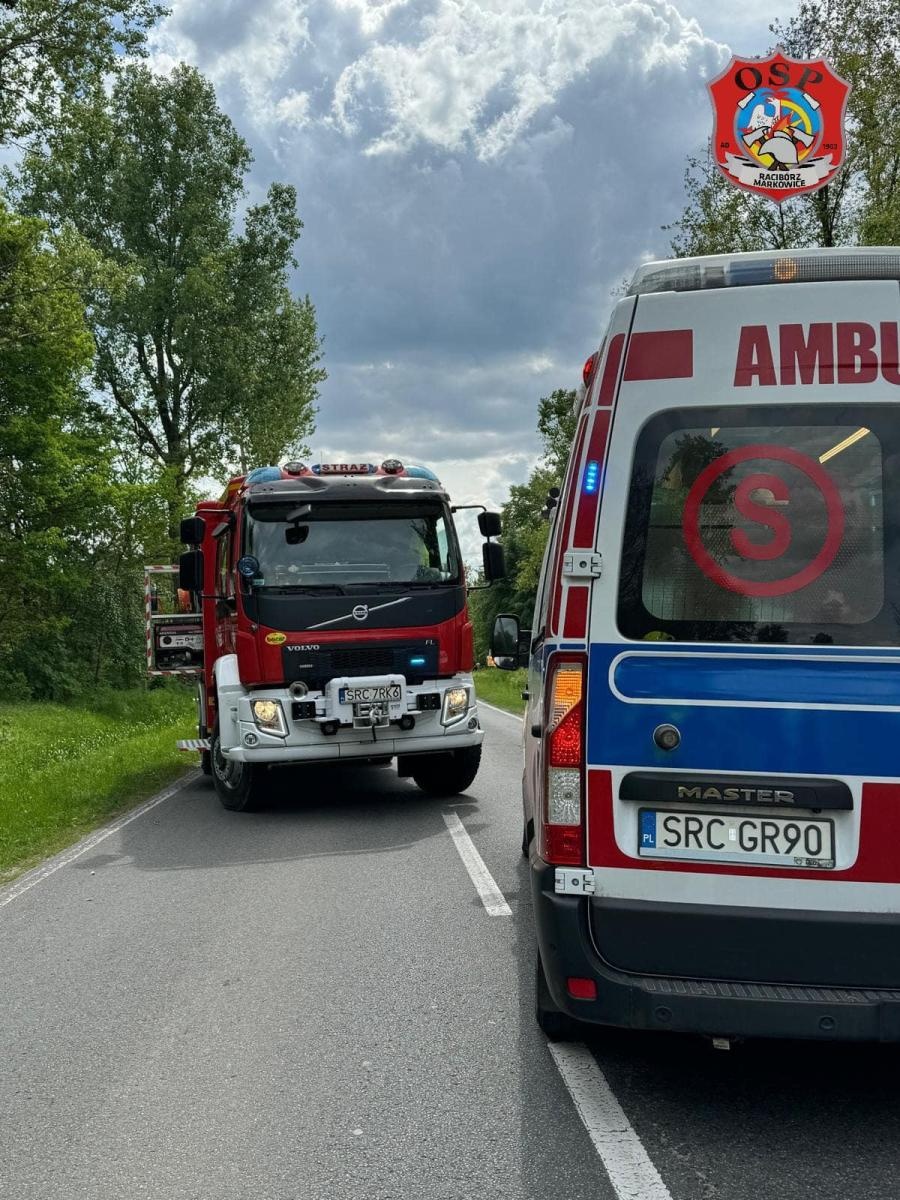 Zdjęcie w galerii na portalu naszraciborz.pl: Groźne zdarzenie z udziałem motocyklisty na DW 919 wiadomości z regionu