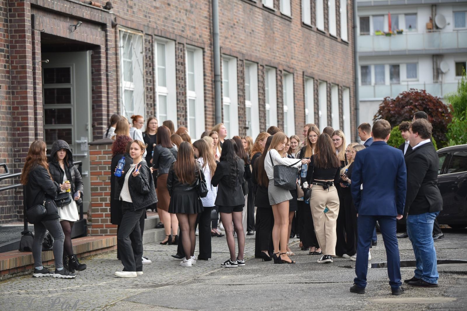 Zdjęcie w galerii na portalu naszraciborz.pl: W Budowlance i Gastronomiku maturę pisze ponad 80 absolwentów wiadomości z regionu