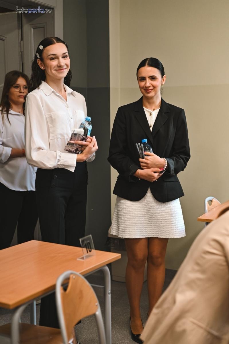 Zdjęcie w galerii na portalu naszraciborz.pl: Matura w raciborskim Kasprowiczu wiadomości z regionu