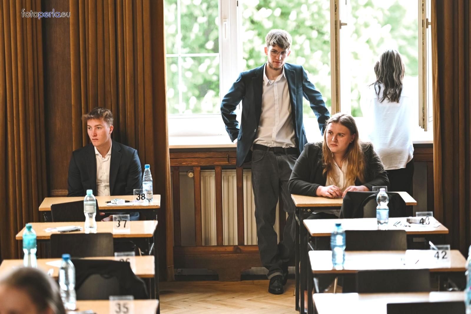 Zdjęcie w galerii na portalu naszraciborz.pl: Matura w raciborskim Kasprowiczu wiadomości z regionu