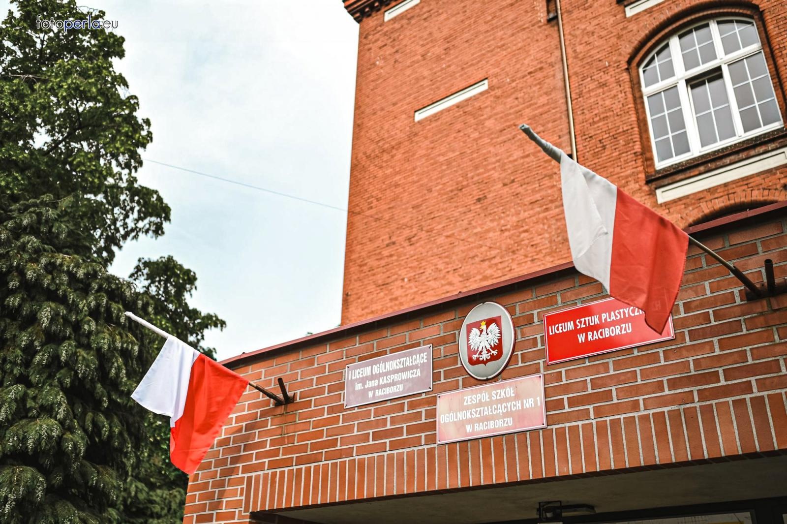 Zdjęcie w galerii na portalu naszraciborz.pl: Matura w raciborskim Kasprowiczu wiadomości z regionu