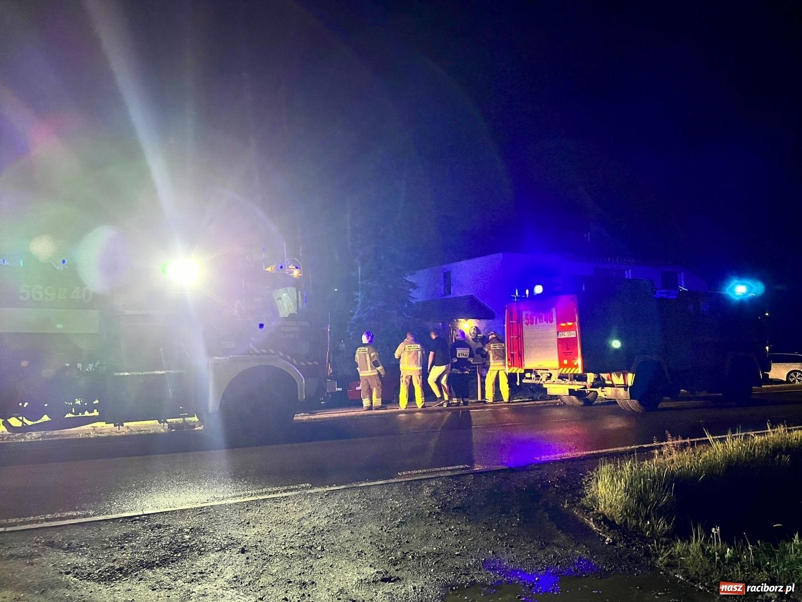 Zdjęcie w galerii na portalu naszraciborz.pl: Raport 998. Piorun uderzył w dom w Pogrzebieniu wiadomości z regionu