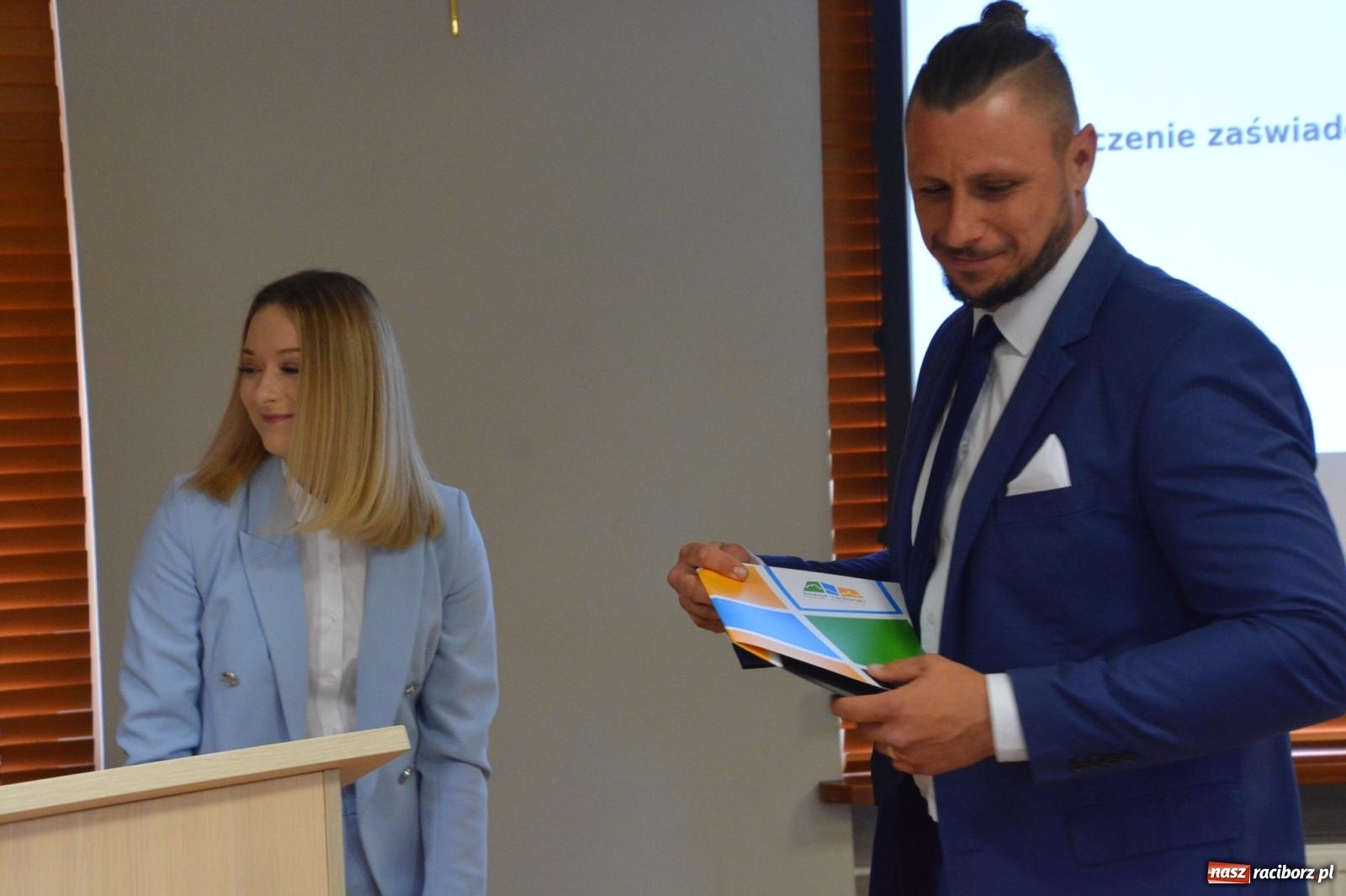 Zdjęcie w galerii na portalu naszraciborz.pl: Grzegorz Swoboda starostą kolejnej kadencji wiadomości z regionu