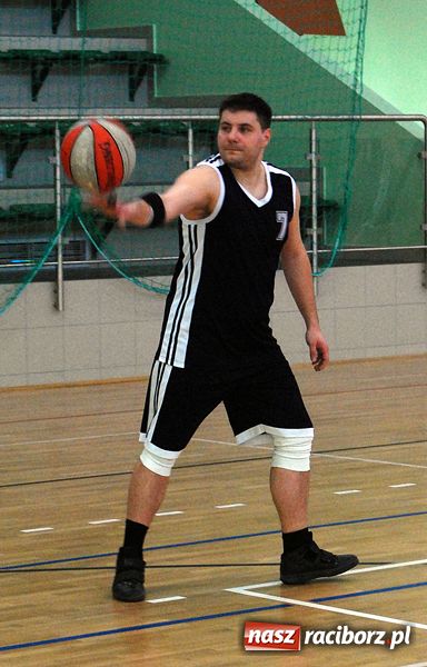 Zdjęcie w galerii na portalu naszraciborz.pl: Decydująca runda coraz bliżej wiadomości z regionu