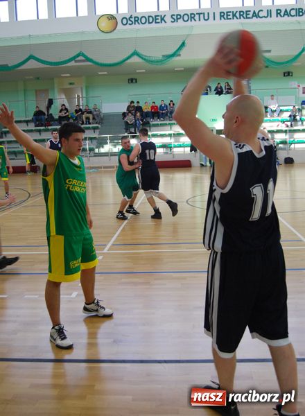 Zdjęcie w galerii na portalu naszraciborz.pl: Decydująca runda coraz bliżej wiadomości z regionu