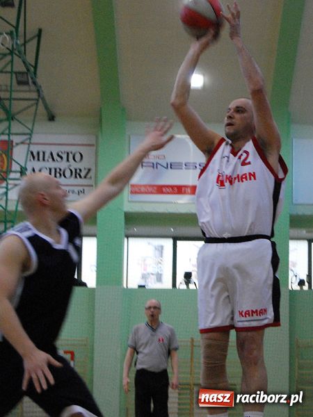 Zdjęcie w galerii na portalu naszraciborz.pl: Decydująca runda coraz bliżej wiadomości z regionu