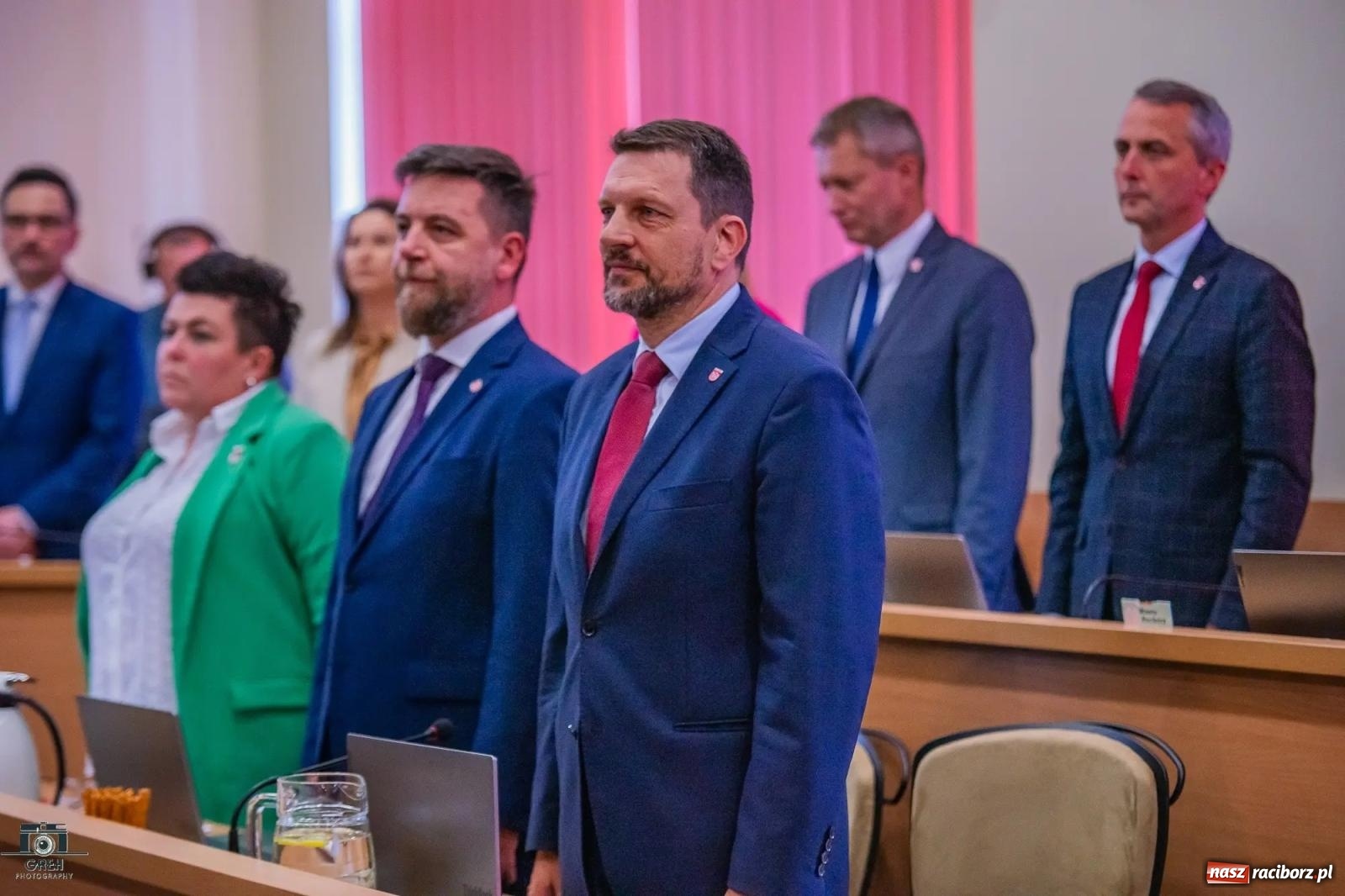 Zdjęcie w galerii na portalu naszraciborz.pl: Justyna Święty-Ersetic złożyła ślubowanie, Mirosław Lenk szefem rady. Rządząca większość podzieliła komisje wiadomości z regionu