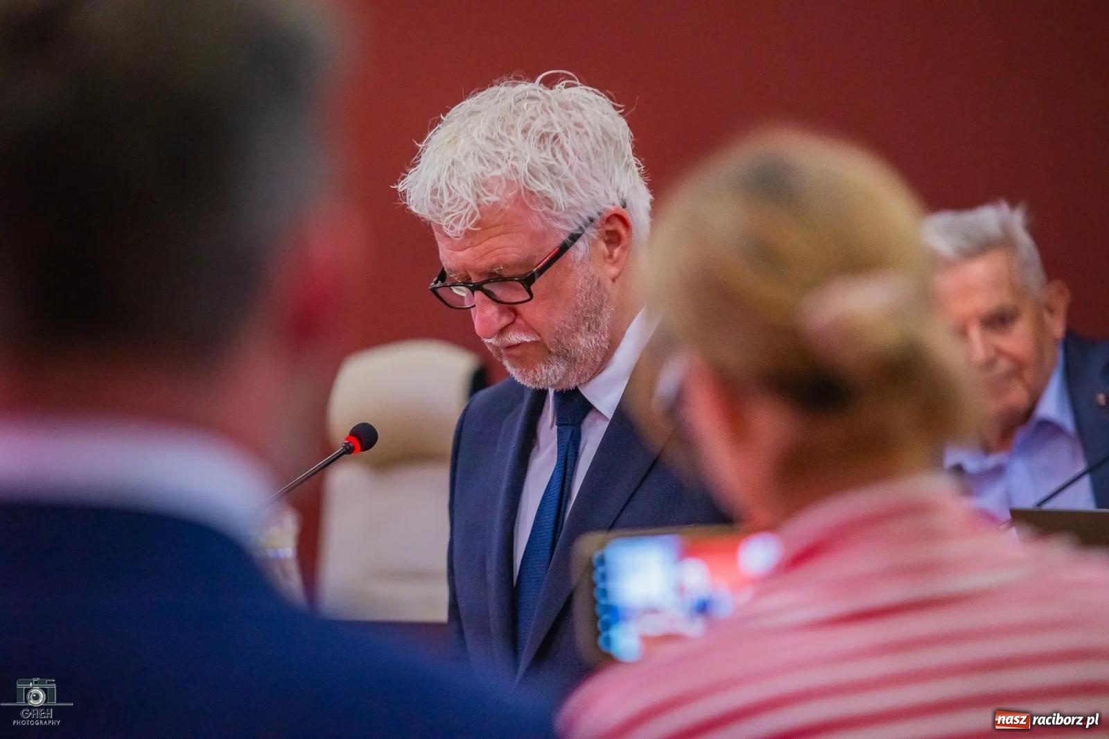 Zdjęcie w galerii na portalu naszraciborz.pl: Justyna Święty-Ersetic złożyła ślubowanie, Mirosław Lenk szefem rady. Rządząca większość podzieliła komisje wiadomości z regionu