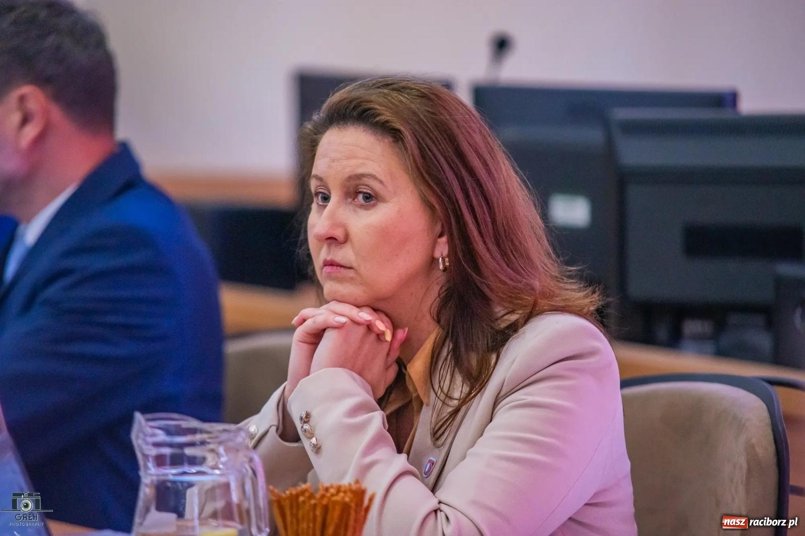 Zdjęcie w galerii na portalu naszraciborz.pl: Justyna Święty-Ersetic złożyła ślubowanie, Mirosław Lenk szefem rady. Rządząca większość podzieliła komisje wiadomości z regionu