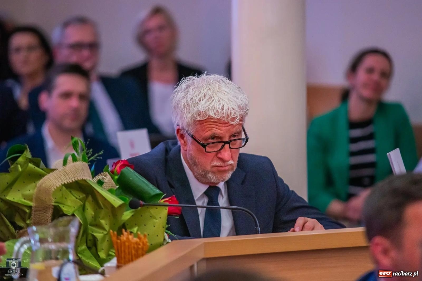 Zdjęcie w galerii na portalu naszraciborz.pl: Justyna Święty-Ersetic złożyła ślubowanie, Mirosław Lenk szefem rady. Rządząca większość podzieliła komisje wiadomości z regionu