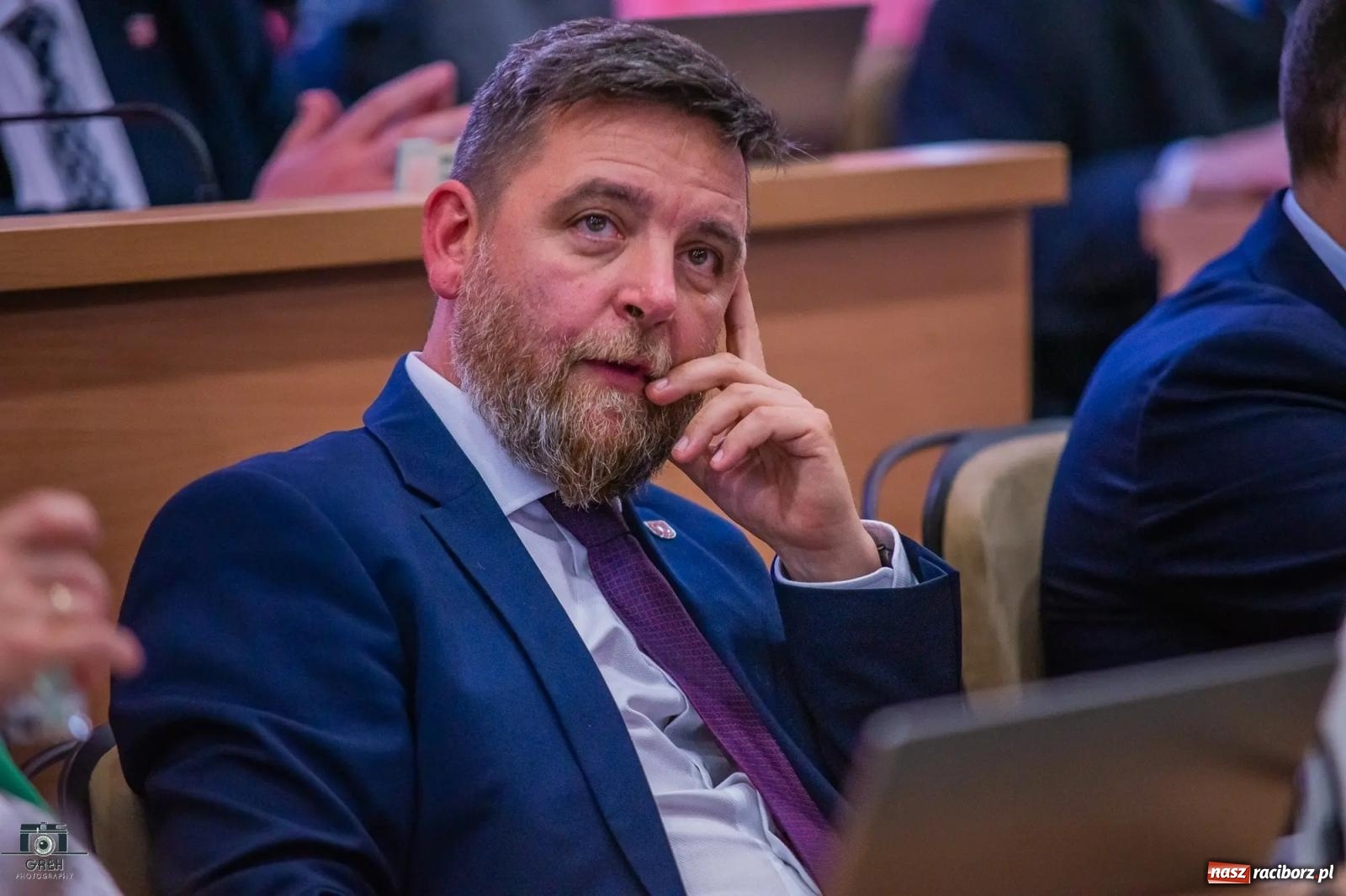 Zdjęcie w galerii na portalu naszraciborz.pl: Justyna Święty-Ersetic złożyła ślubowanie, Mirosław Lenk szefem rady. Rządząca większość podzieliła komisje wiadomości z regionu