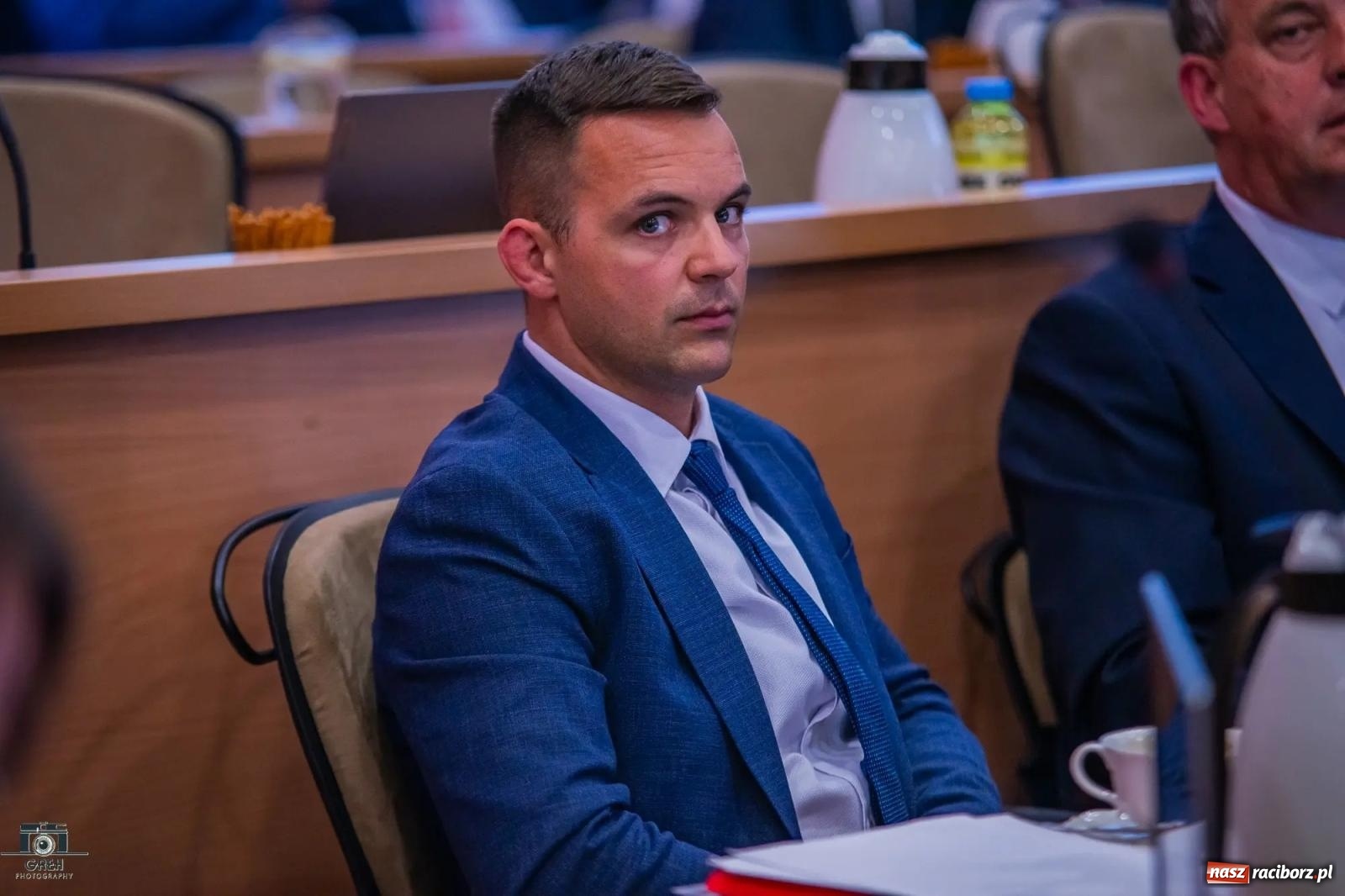 Zdjęcie w galerii na portalu naszraciborz.pl: Justyna Święty-Ersetic złożyła ślubowanie, Mirosław Lenk szefem rady. Rządząca większość podzieliła komisje wiadomości z regionu