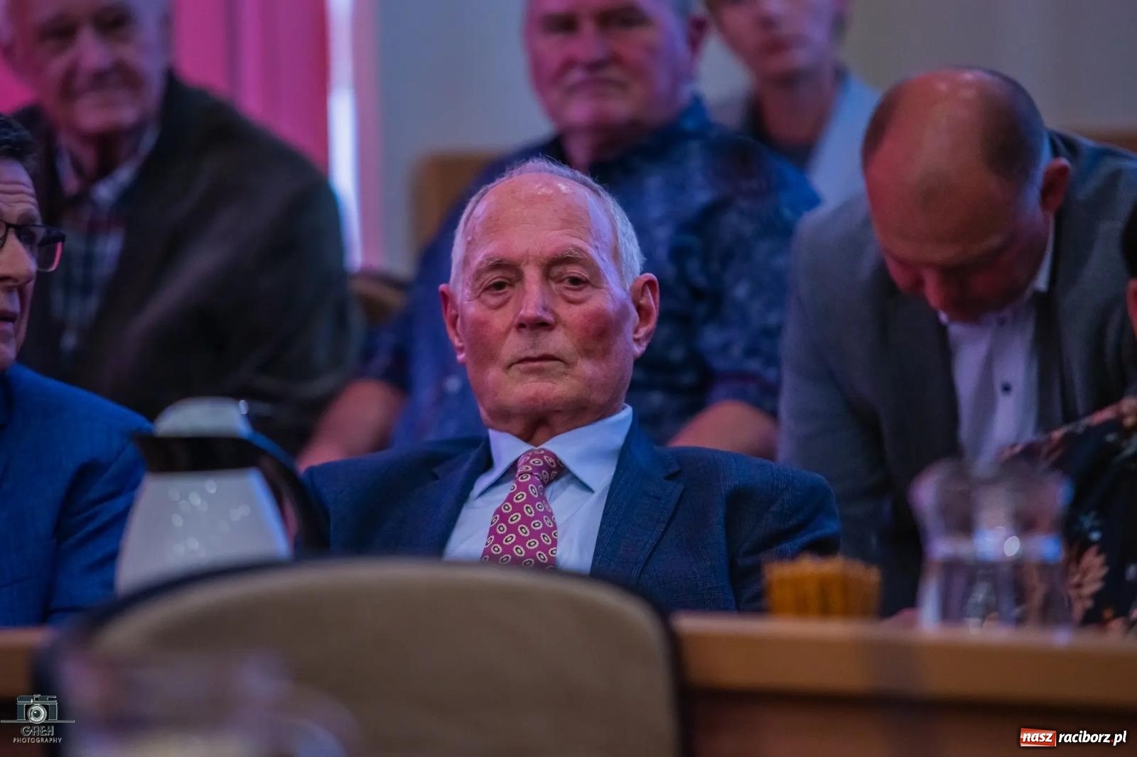 Zdjęcie w galerii na portalu naszraciborz.pl: Justyna Święty-Ersetic złożyła ślubowanie, Mirosław Lenk szefem rady. Rządząca większość podzieliła komisje wiadomości z regionu