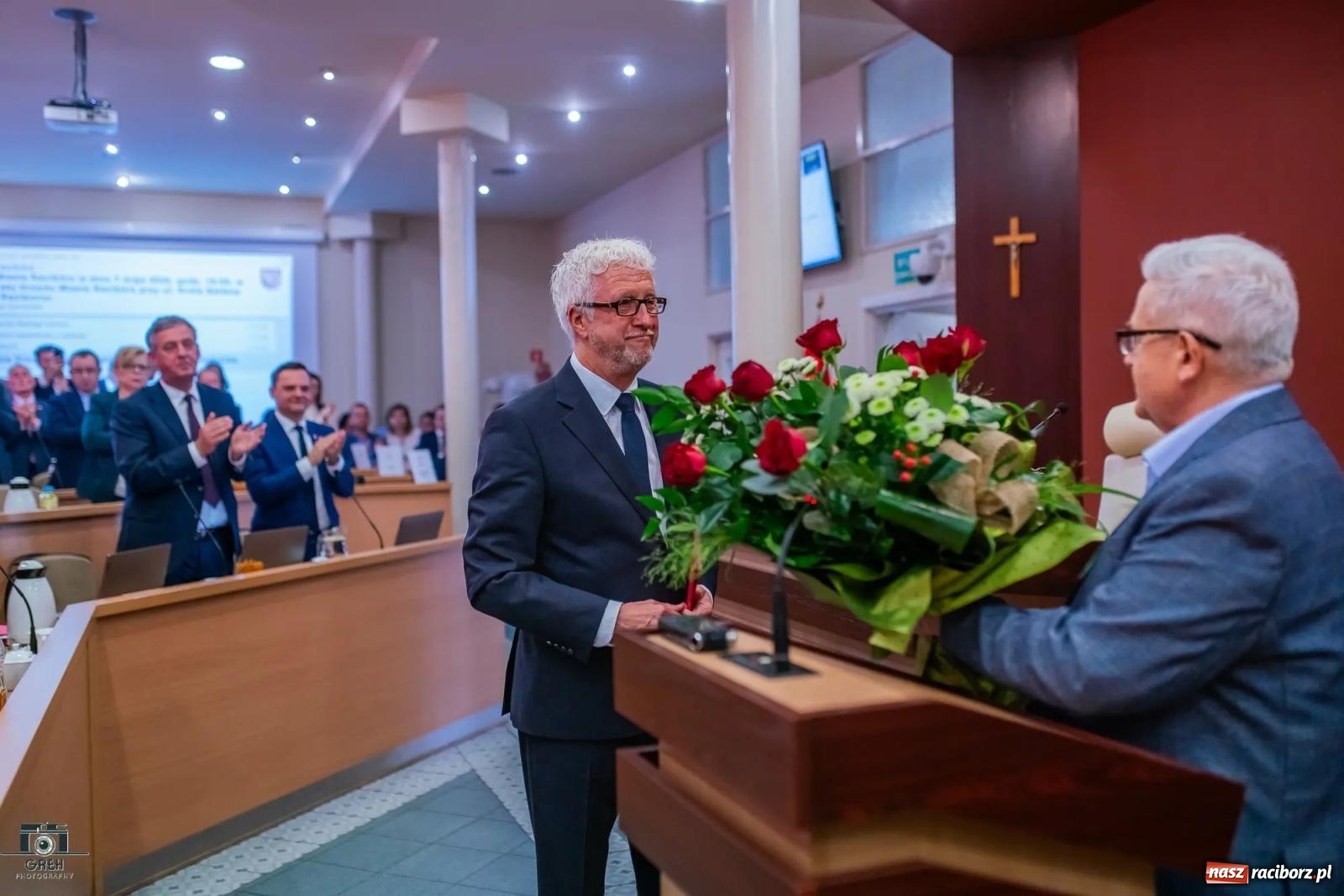 Zdjęcie w galerii na portalu naszraciborz.pl: Justyna Święty-Ersetic złożyła ślubowanie, Mirosław Lenk szefem rady. Rządząca większość podzieliła komisje wiadomości z regionu