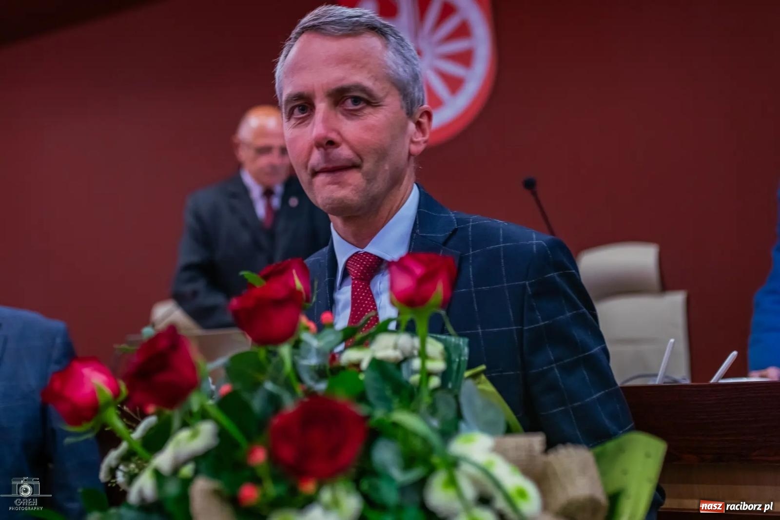 Zdjęcie w galerii na portalu naszraciborz.pl: Justyna Święty-Ersetic złożyła ślubowanie, Mirosław Lenk szefem rady. Rządząca większość podzieliła komisje wiadomości z regionu