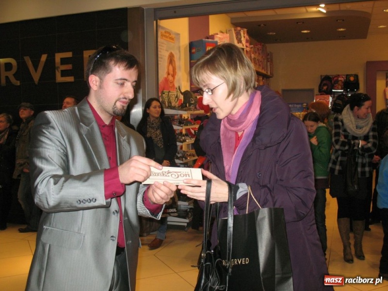 Zdjęcie w galerii na portalu naszraciborz.pl: Pierwsze nagrody w Młyńskiej rozdane wiadomości z regionu