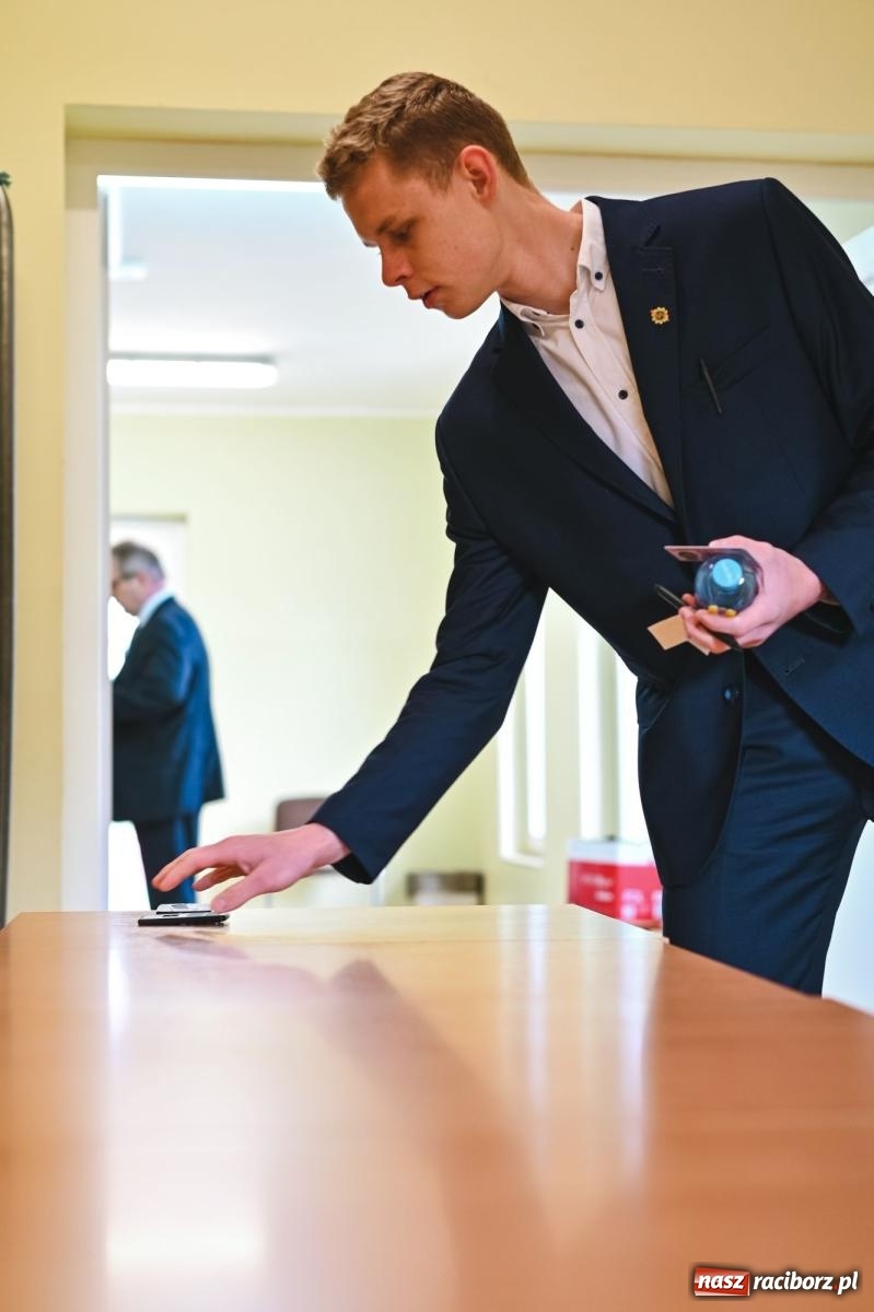 Zdjęcie w galerii na portalu naszraciborz.pl: Matura w raciborskim Mechaniku wiadomości z regionu