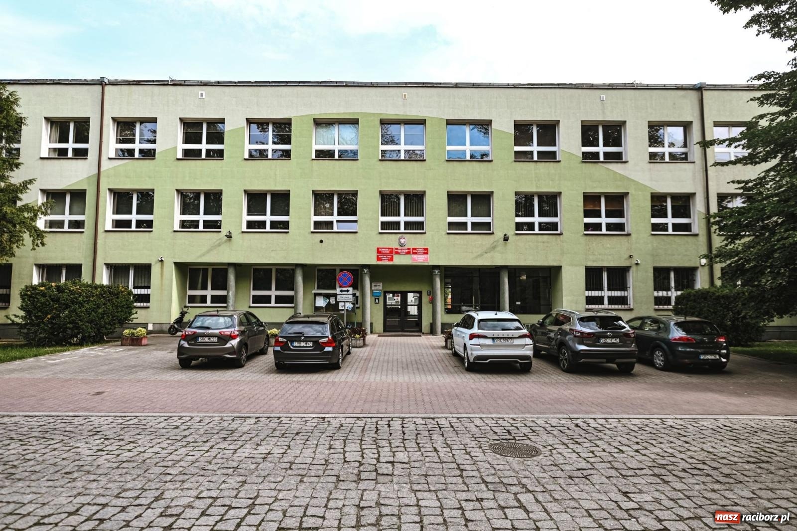 Zdjęcie w galerii na portalu naszraciborz.pl: Matura w raciborskim Mechaniku wiadomości z regionu