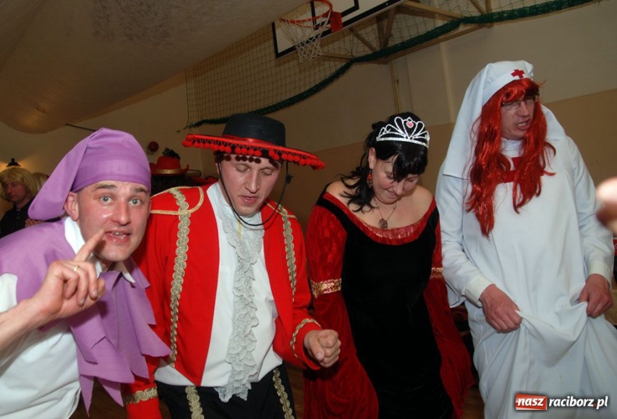 Zdjęcie w galerii na portalu naszraciborz.pl: Najlepszy bal przebierańców w powiecie wiadomości z regionu
