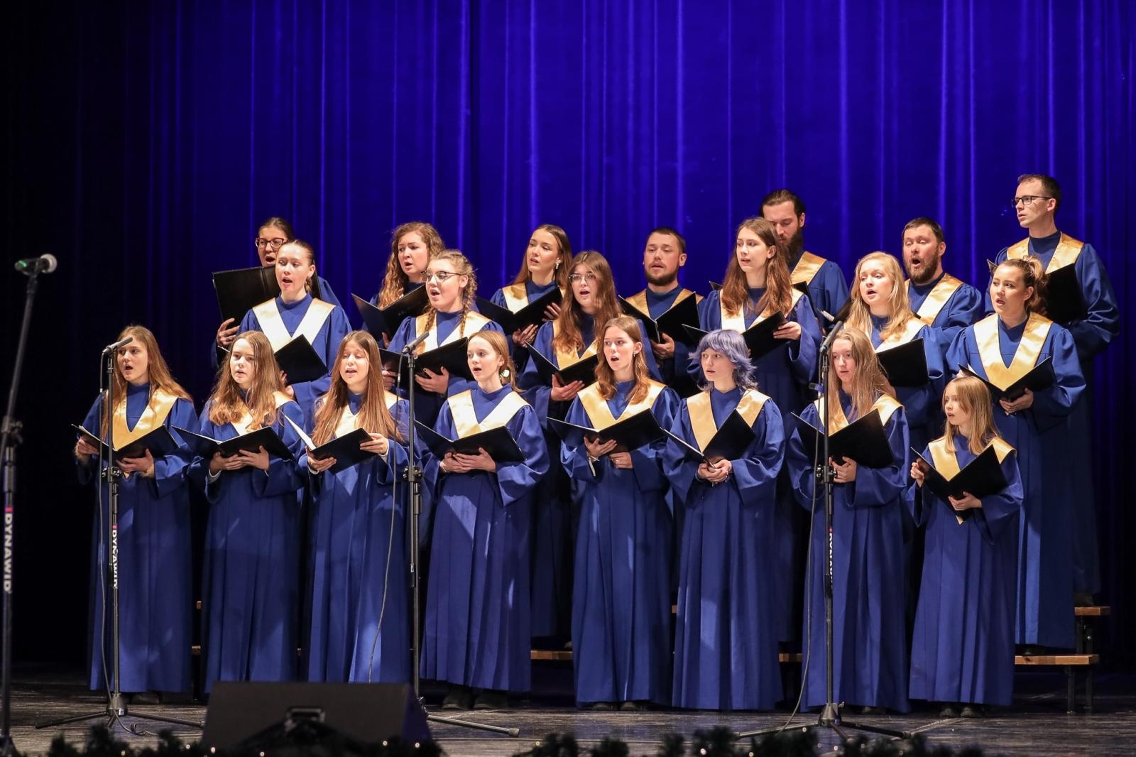 Zdjęcie w galerii na portalu naszraciborz.pl: Wyjątkowy Koncert Muzyki Filmowej. Orkiestry RCK i chór Bel Canto wystąpią razem na jednej scenie wiadomości z regionu