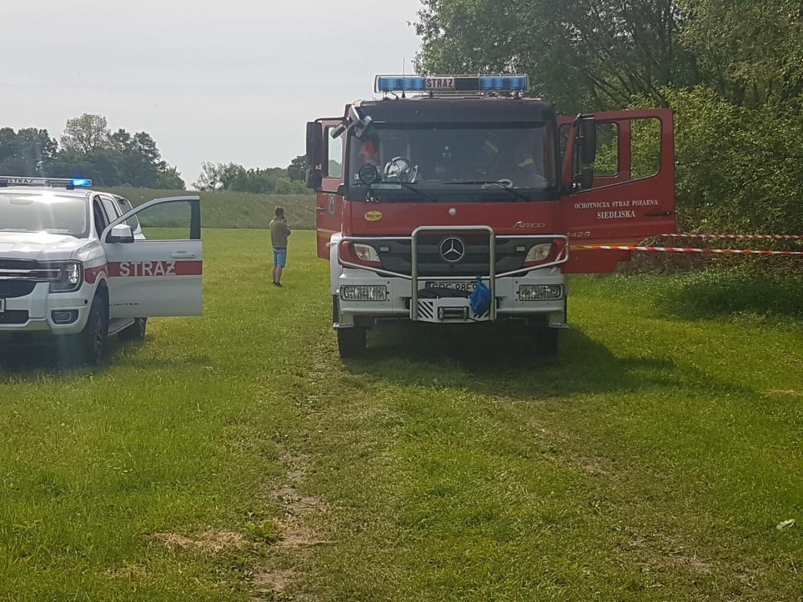 Zdjęcie w galerii na portalu naszraciborz.pl: W okolicach promu z Odry wyłowiono ciało mężczyzny. Tragiczny finał poszukiwań 18-latka [FOTO] wiadomości z regionu
