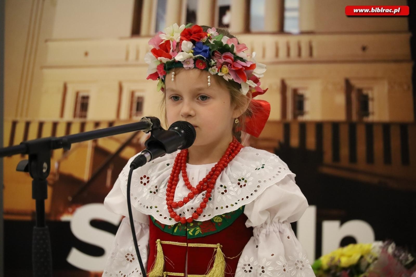 Zdjęcie w galerii na portalu naszraciborz.pl: Konkurs Gwary Śląskiej w raciborskiej bibliotece wiadomości z regionu