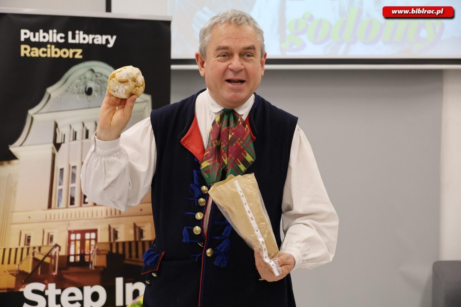 Zdjęcie w galerii na portalu naszraciborz.pl: Konkurs Gwary Śląskiej w raciborskiej bibliotece wiadomości z regionu