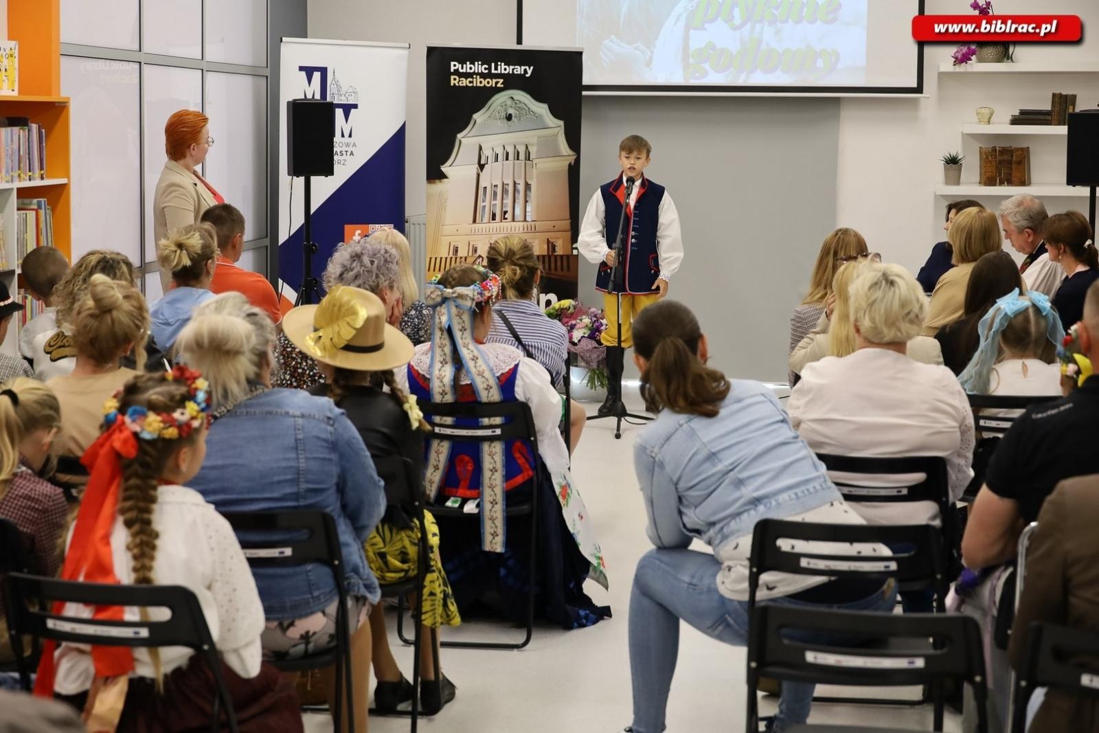 Zdjęcie w galerii na portalu naszraciborz.pl: Konkurs Gwary Śląskiej w raciborskiej bibliotece wiadomości z regionu