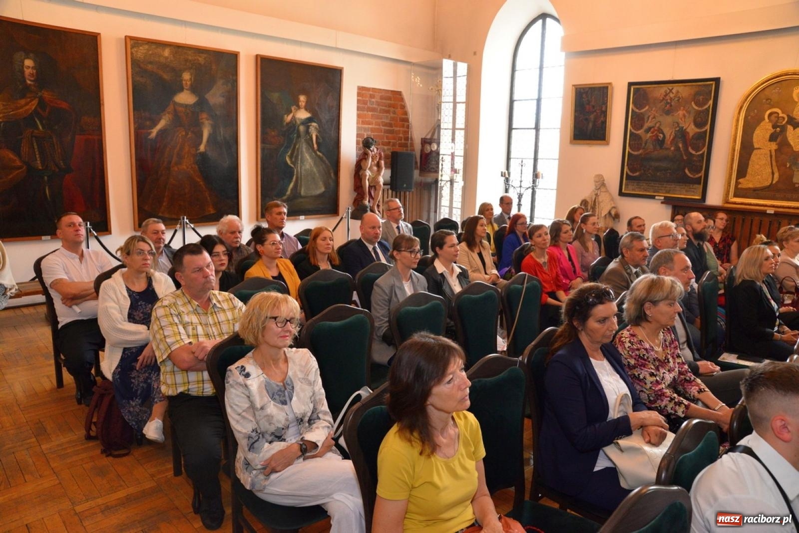 Zdjęcie w galerii na portalu naszraciborz.pl: Dwie dekady z raciborskim Arboretum. Urodziny świętowano w Muzeum [FOTO i WIDEO] wiadomości z regionu