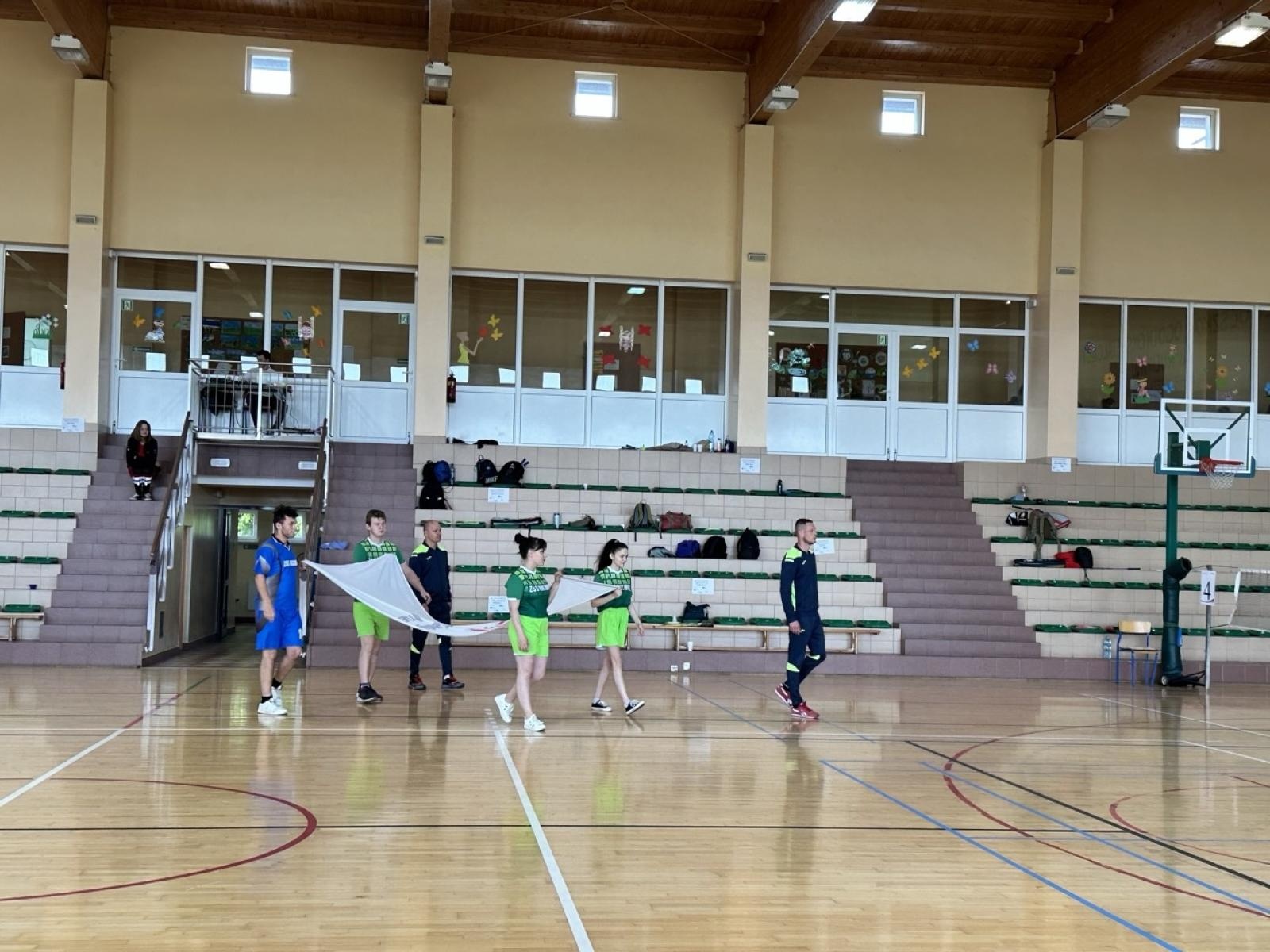 Zdjęcie w galerii na portalu naszraciborz.pl: Animusz gospodarzem Śląskiego Turnieju Badmintona OS wiadomości z regionu