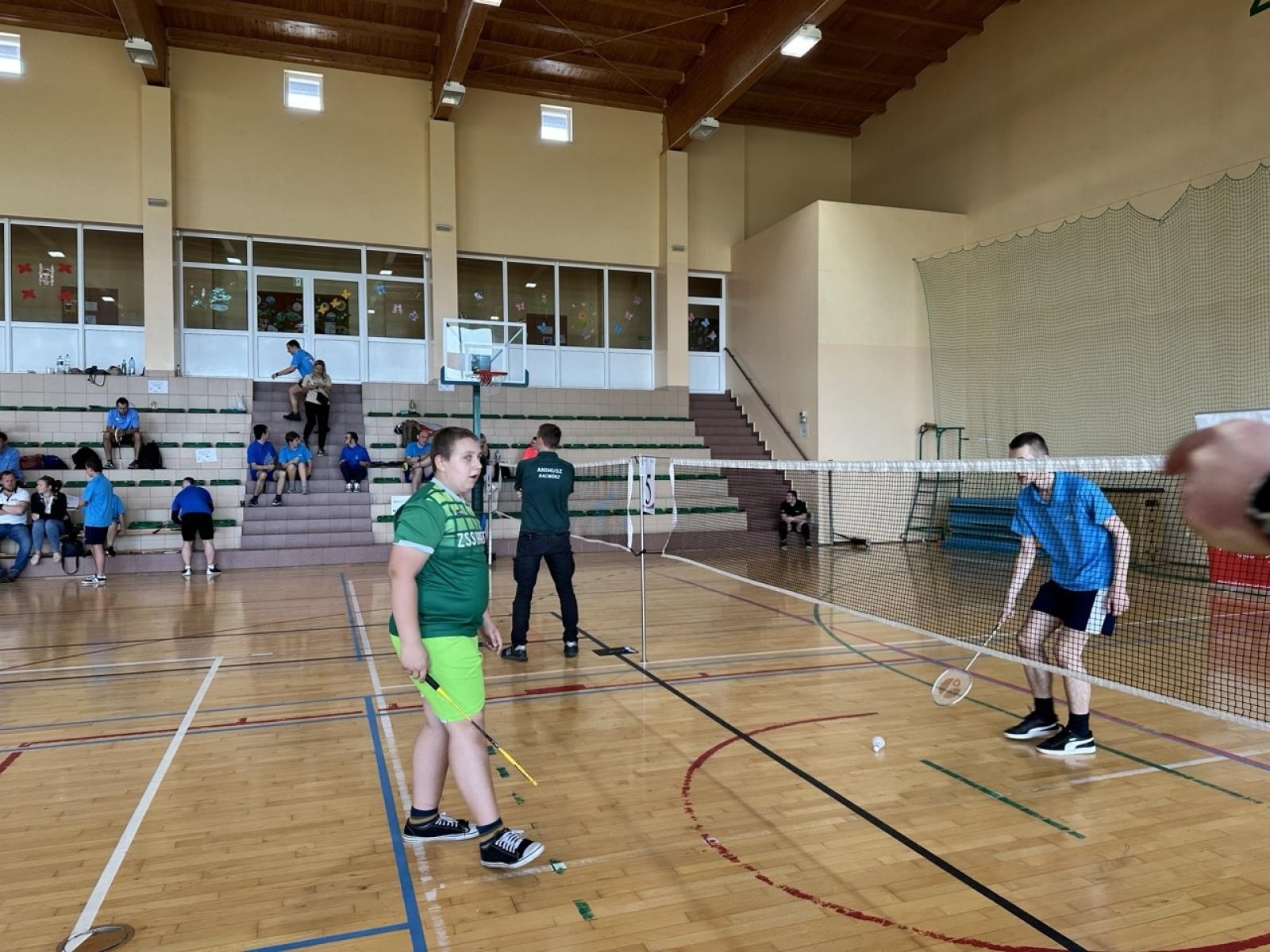 Zdjęcie w galerii na portalu naszraciborz.pl: Animusz gospodarzem Śląskiego Turnieju Badmintona OS wiadomości z regionu